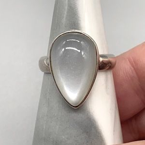 Gorgeous milky white shimmering moonstone ring in sterling silver size 8.5